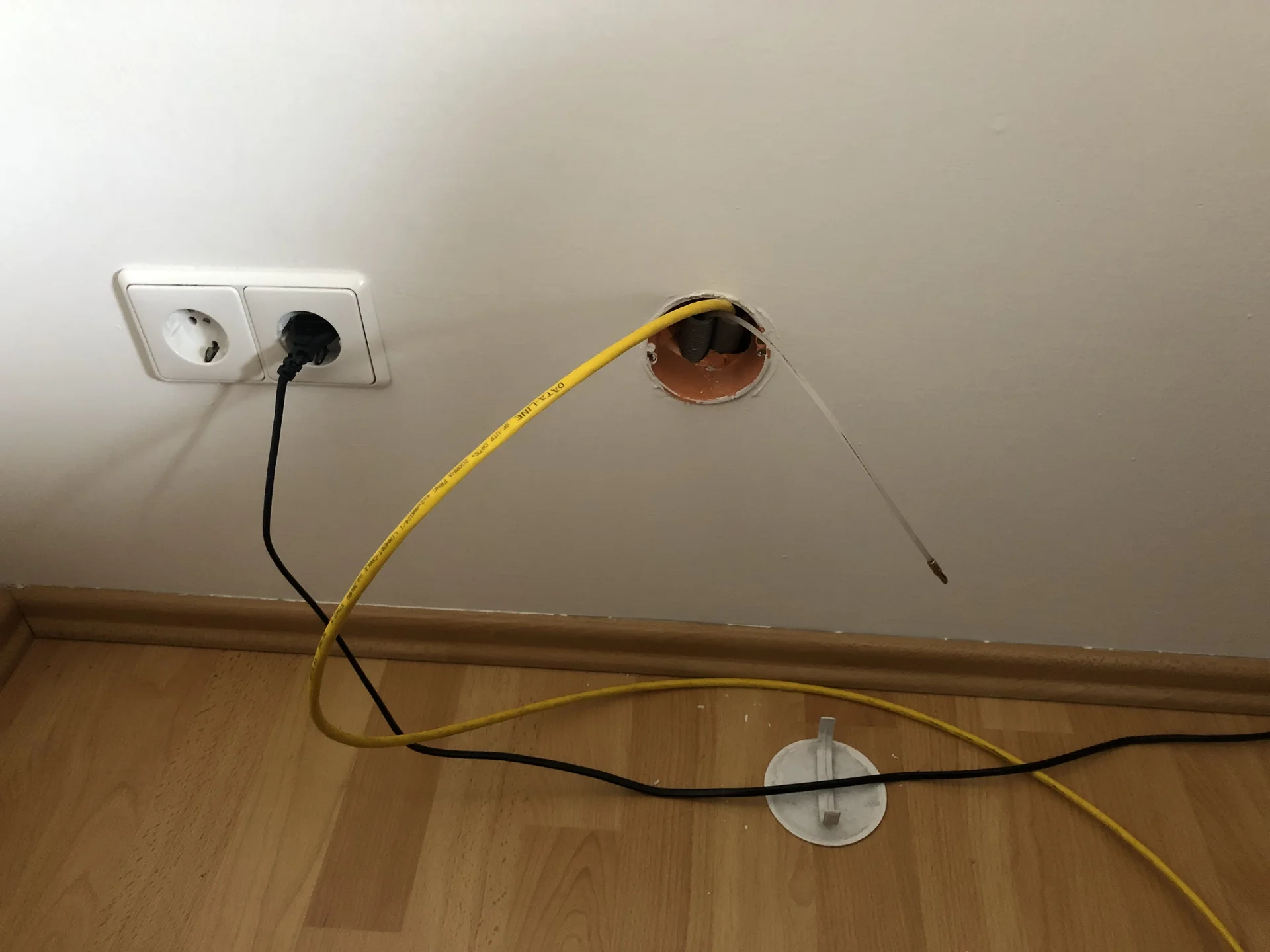 intercom_cable