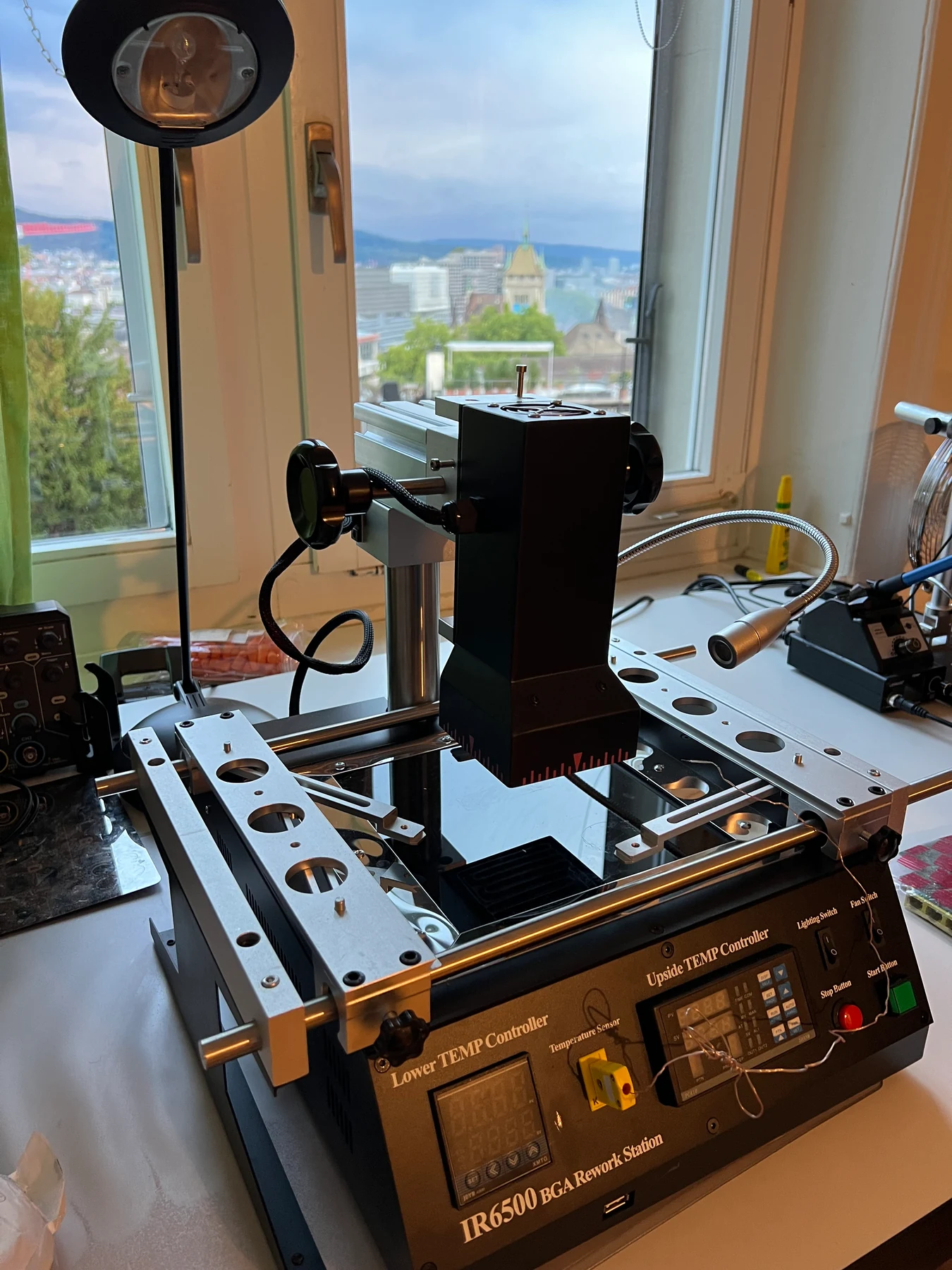 Aaron’s rework station in front of the Zurich skyline
